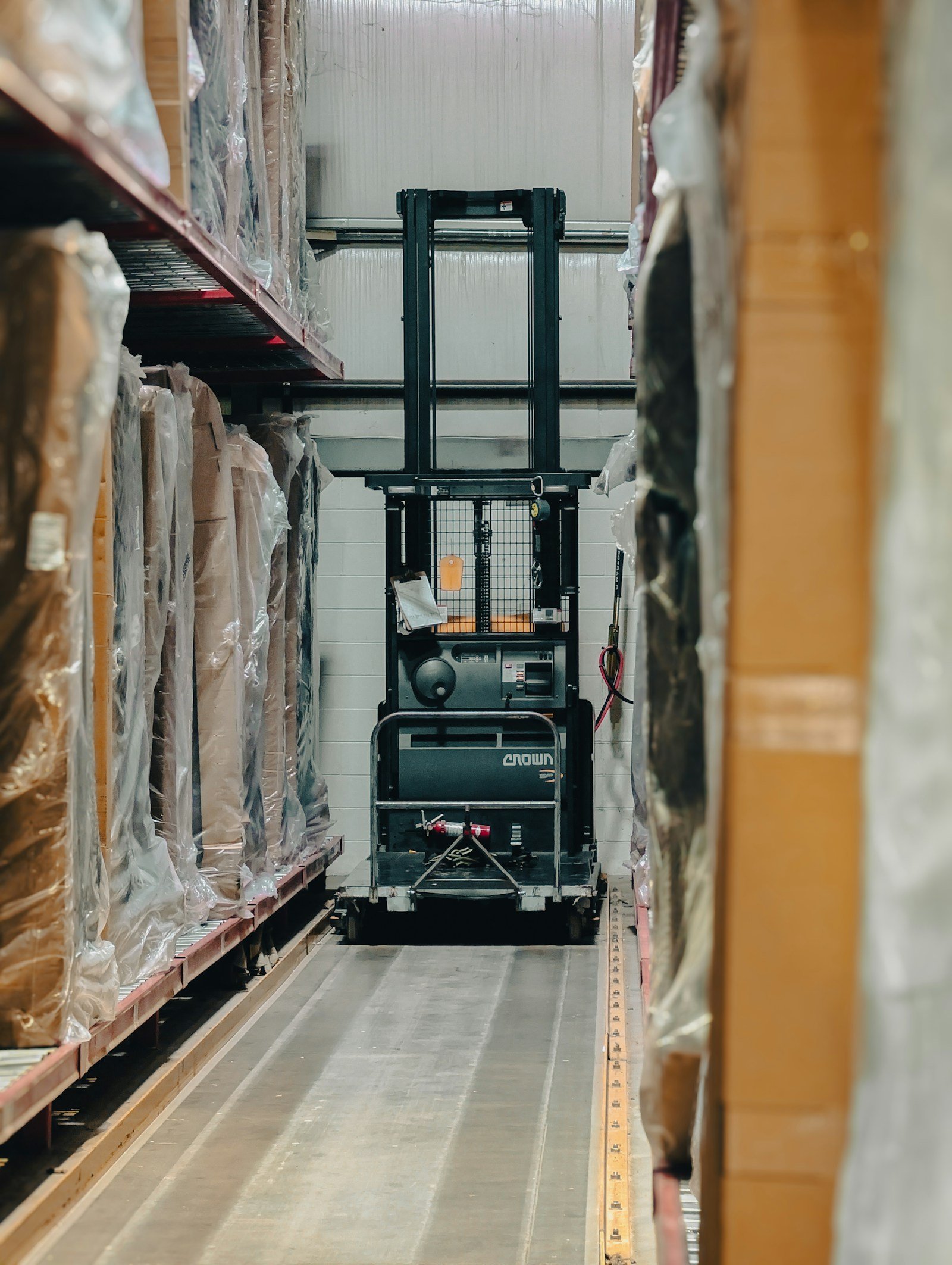 Warehouse inventory and forklift